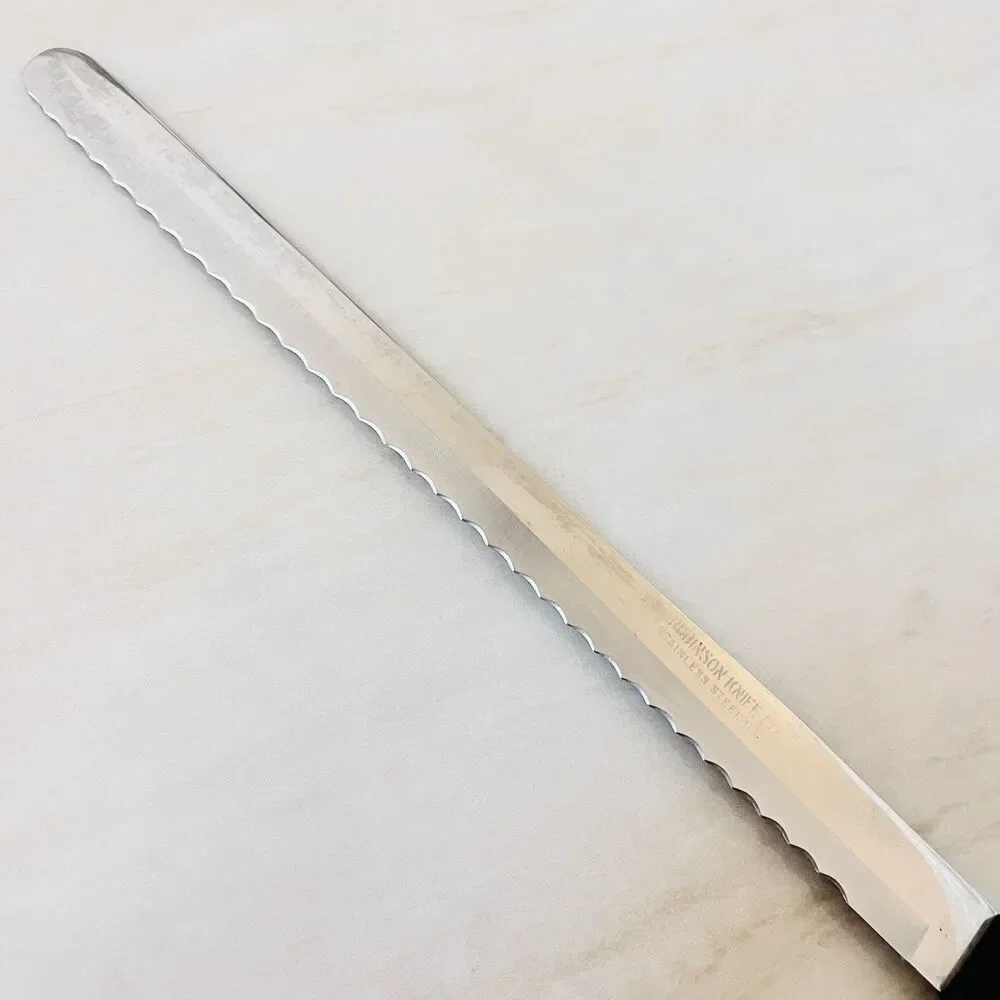 2 Vintage Robinson Knife USA Serrated Bread Knife Slicing/Carving Black Handle